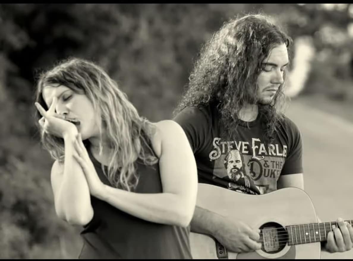 Honey Child Duo Live at The Iron Horse Grill